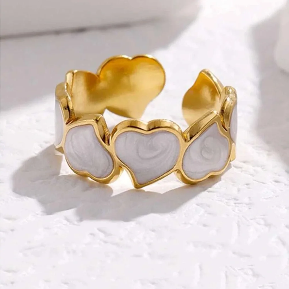 Heart decor cuff ring - Picture 2 of 3